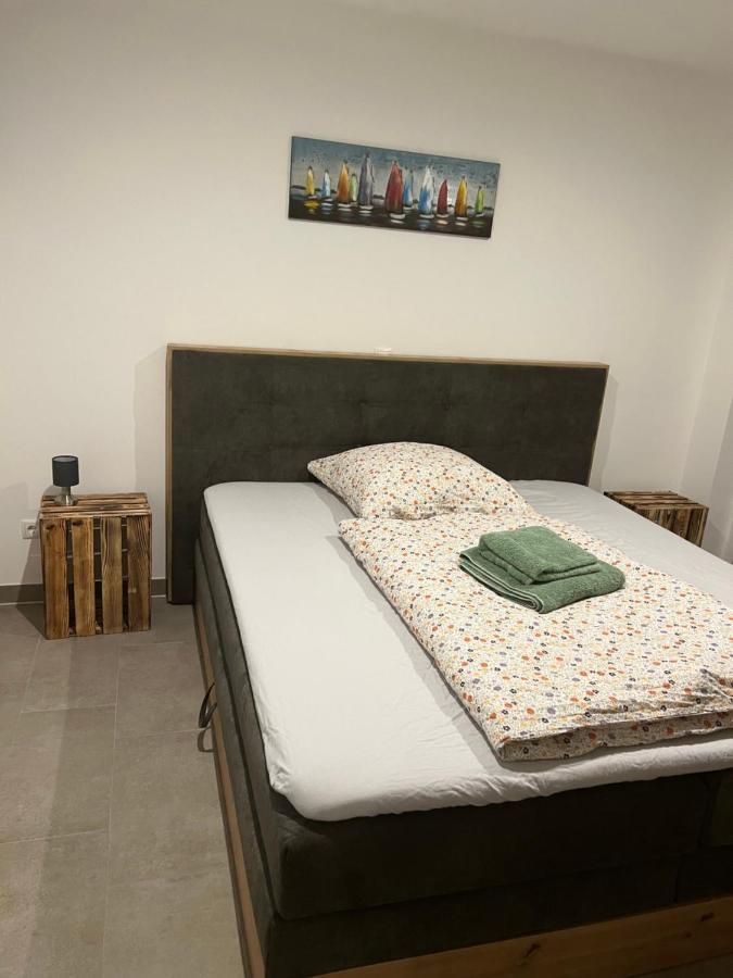 Ferienhaus Am Quendorfer See, Nr. 26 Шуторф Екстериор снимка